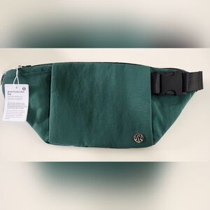 Hot New Womens Designer Lululemon Multi-Pocket Casual Travel Belt Bag